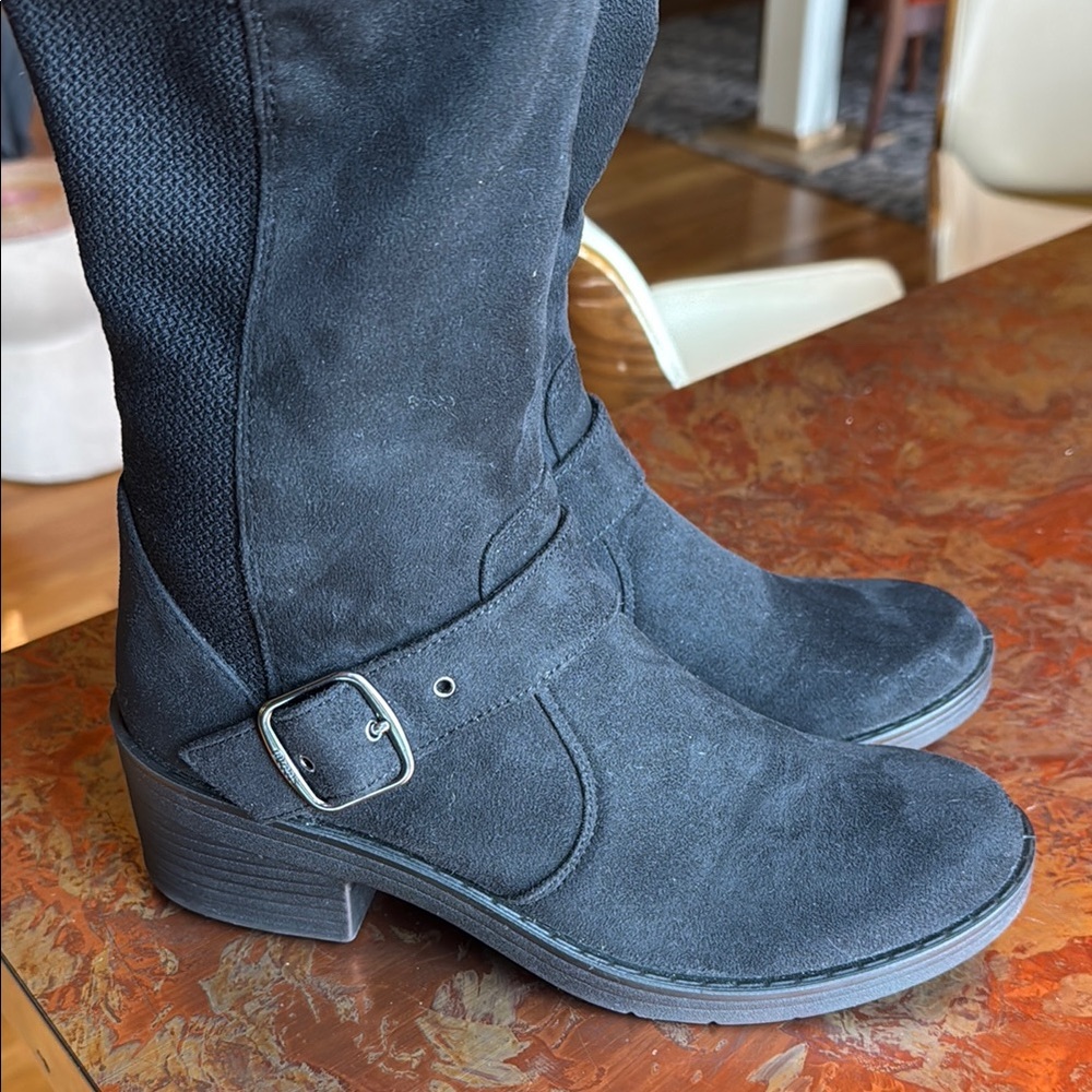 Life Stride Olympia Knee High Black Heeled Boots with Side Zipper and Buckle - Picture 11 of 12